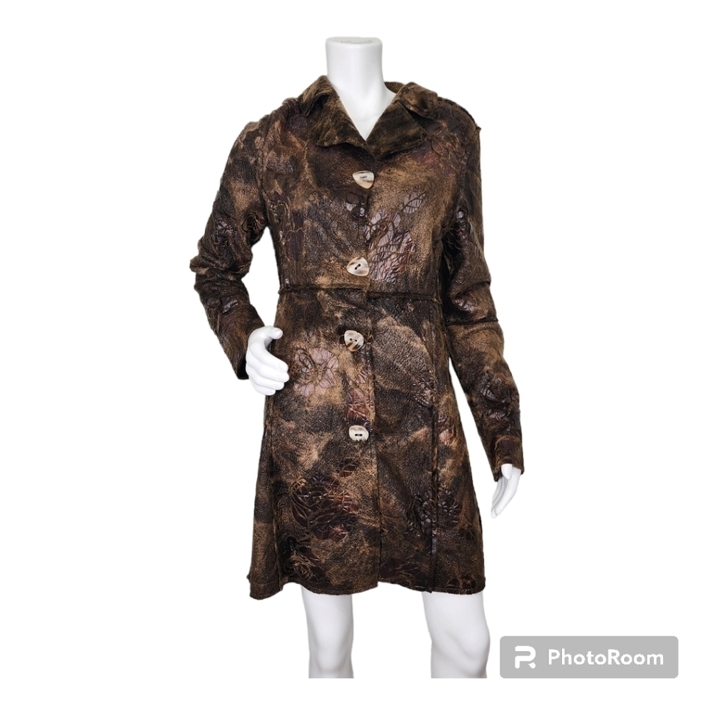 True Grit Mobwife Faux Fur Rose Embossed Coat Size M - Picture 2 of 14